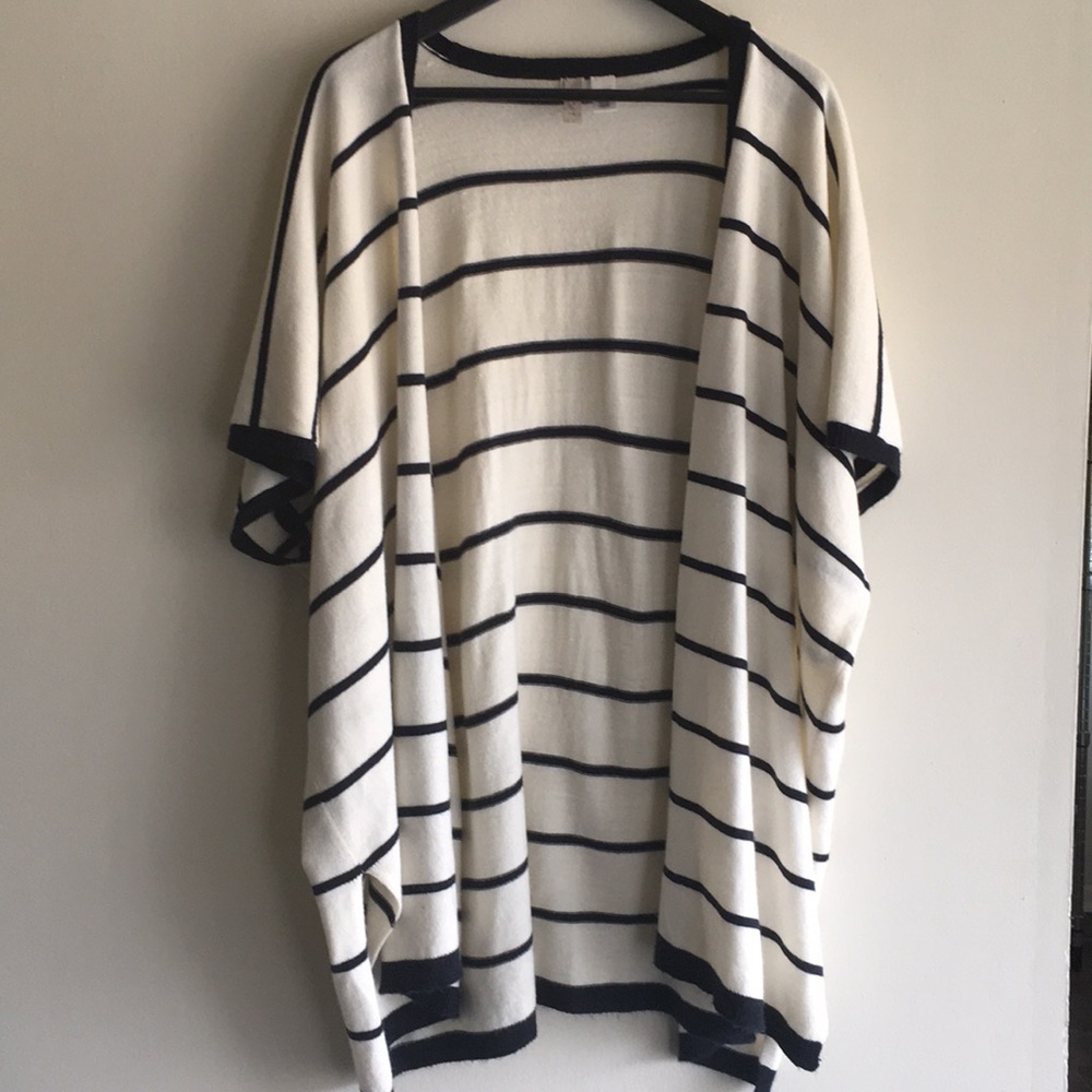 LOFT poncho